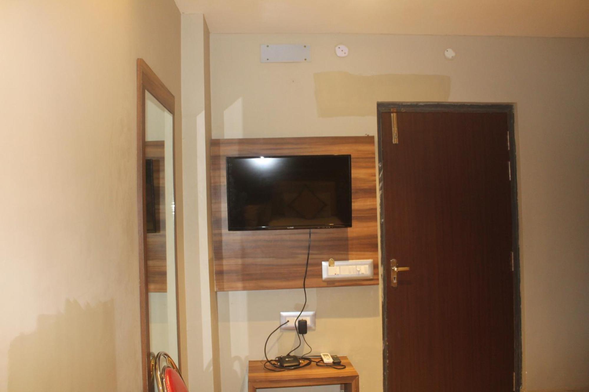 Hotel Oishi Plaza Mukutmanipur Exterior photo