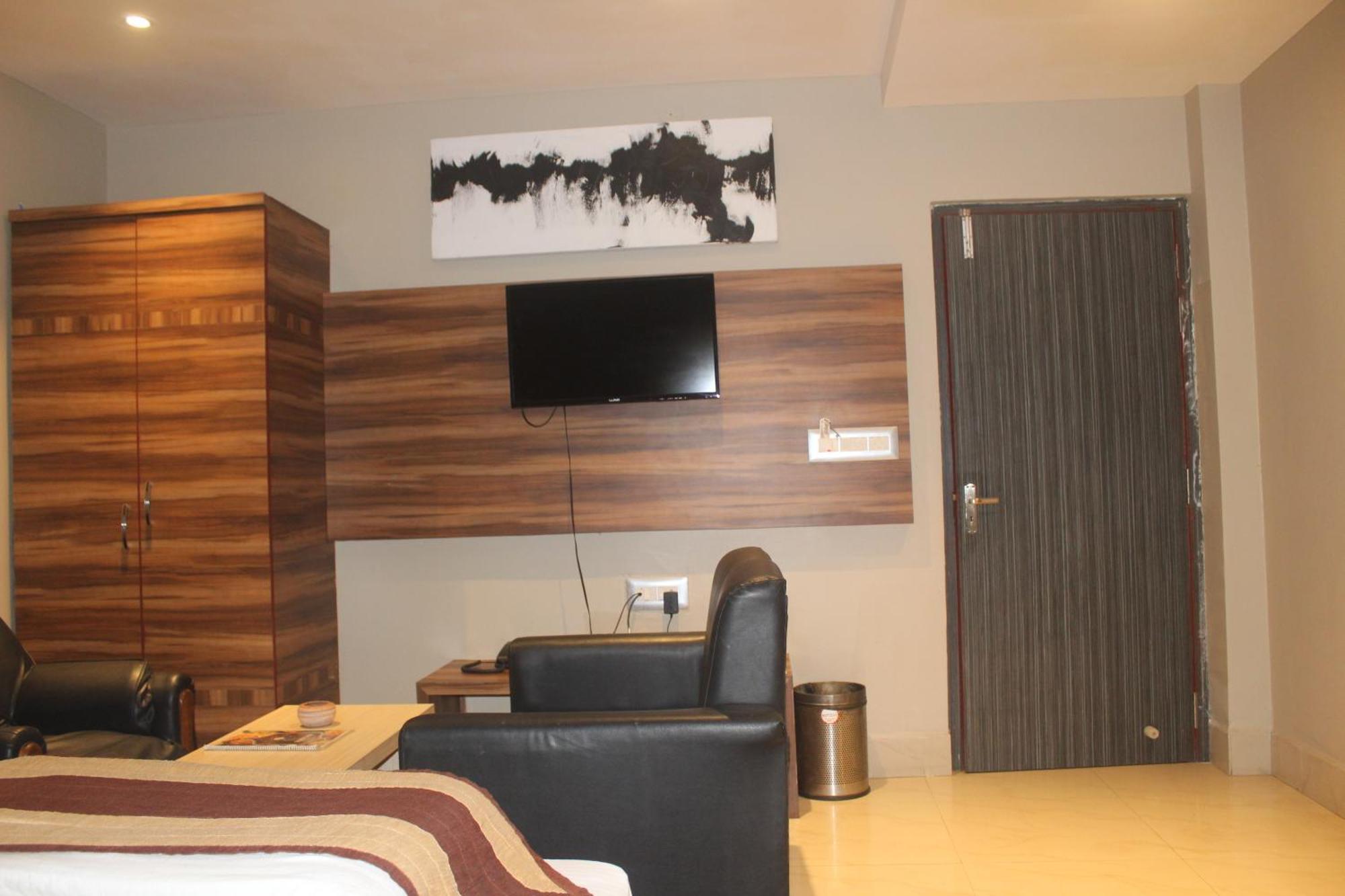 Hotel Oishi Plaza Mukutmanipur Exterior photo