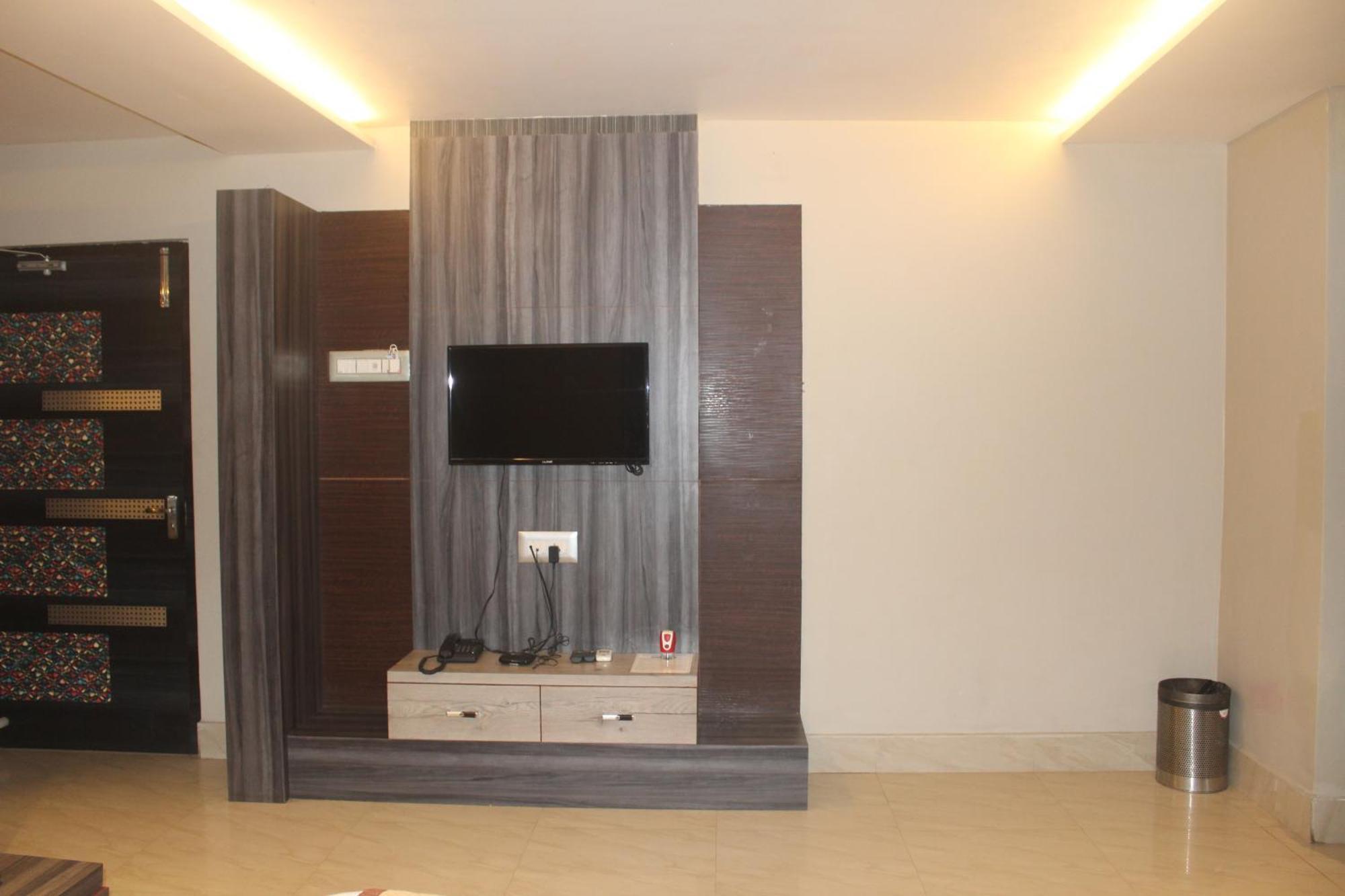 Hotel Oishi Plaza Mukutmanipur Exterior photo
